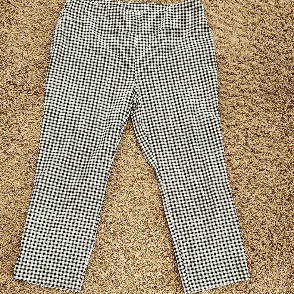 Jules & Leopold Black and White Checkered Capris
